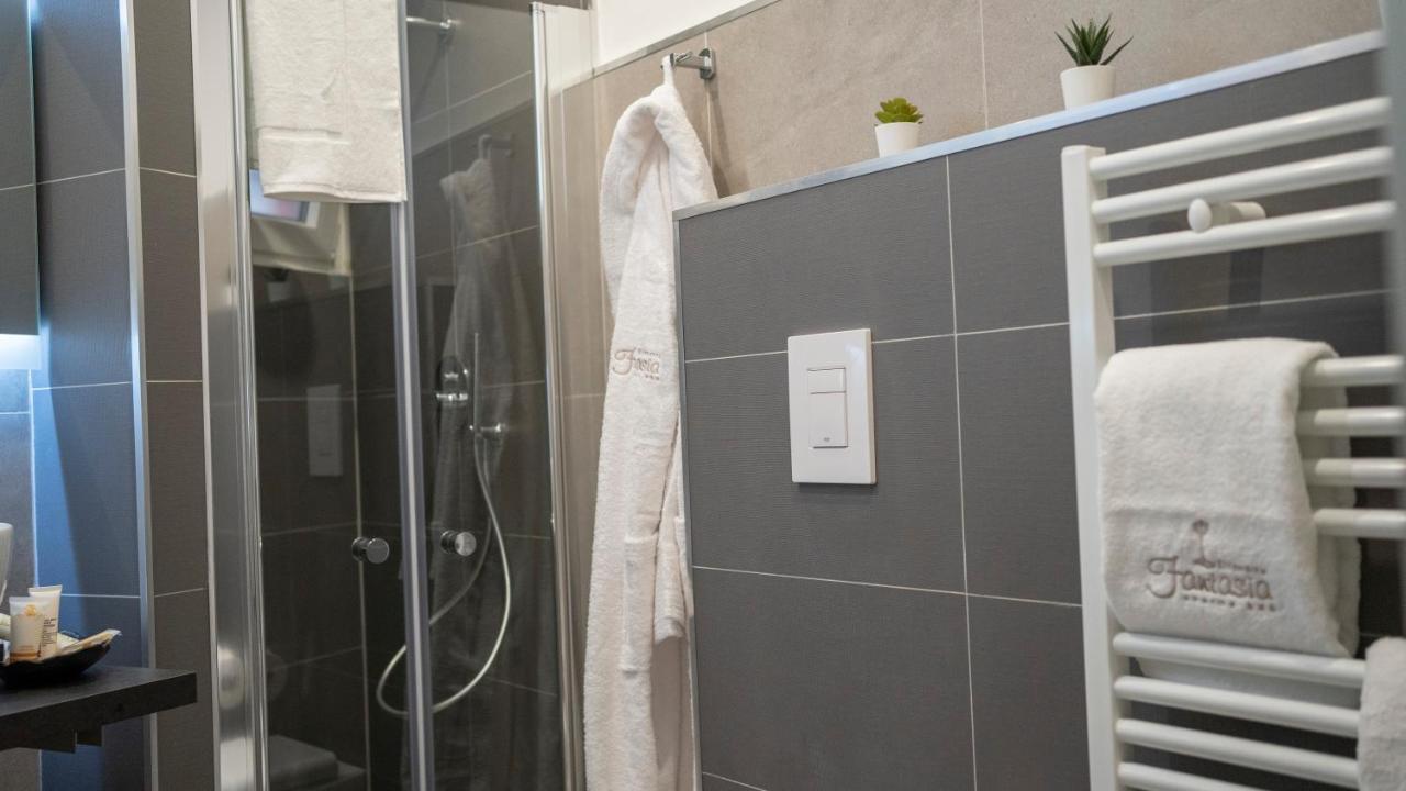 Dimora Fantasia Charme B&B Μπάρι Εξωτερικό φωτογραφία