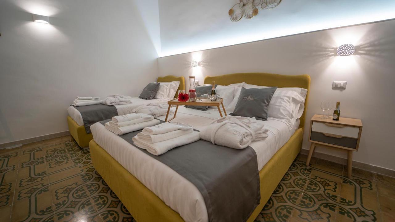 Dimora Fantasia Charme B&B Μπάρι Εξωτερικό φωτογραφία