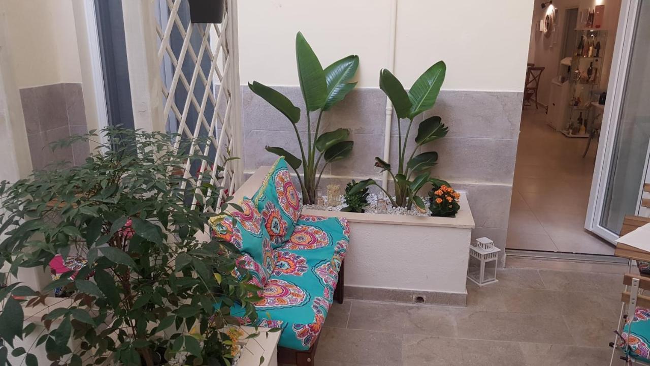 Dimora Fantasia Charme B&B Μπάρι Εξωτερικό φωτογραφία