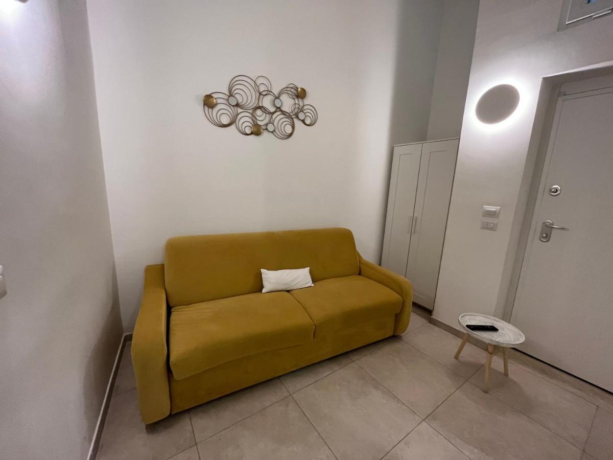 Dimora Fantasia Charme B&B Μπάρι Εξωτερικό φωτογραφία