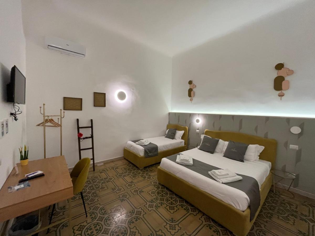 Dimora Fantasia Charme B&B Μπάρι Εξωτερικό φωτογραφία